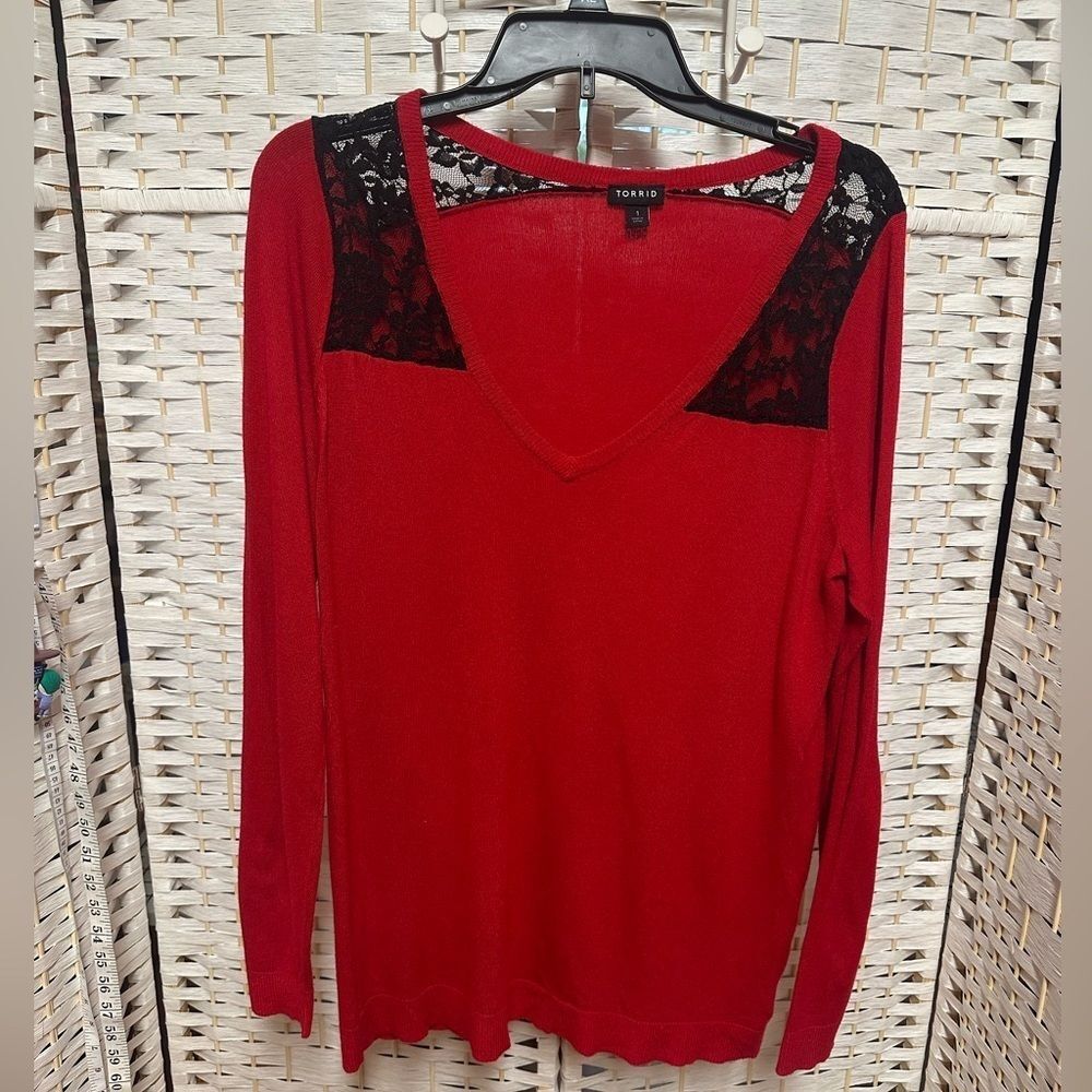 Torrid size 1 lightweight sweater red w black lace euc great for the holidays